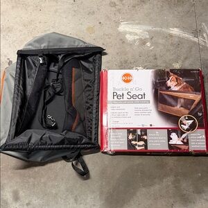 K&H Pet Seat with Black and Gray Design